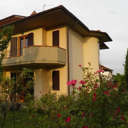 Casa Roberta Guest house *