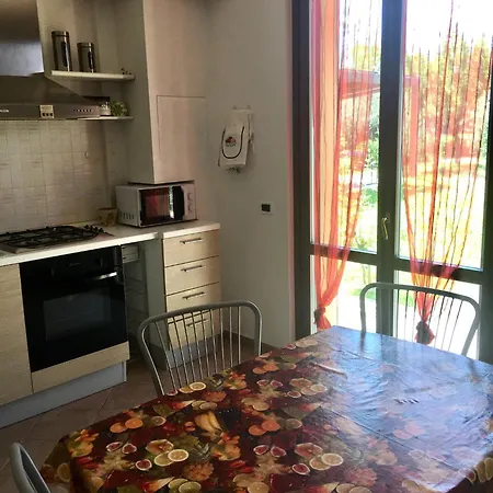 Guest house Casa Roberta *